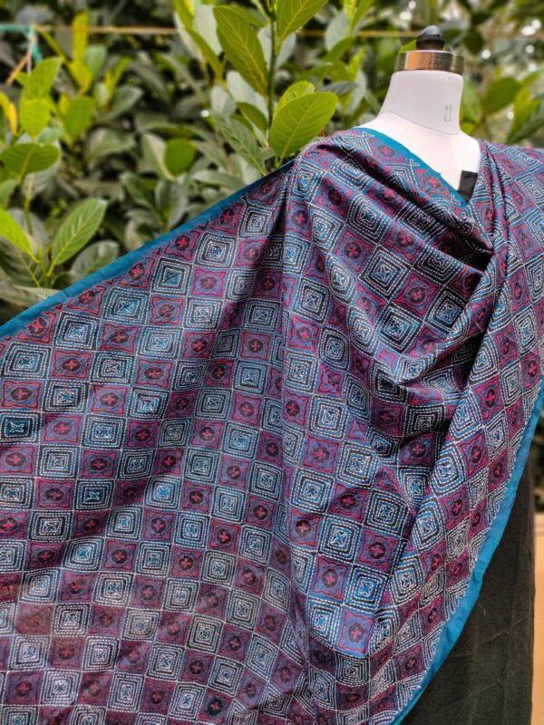 Block Kantha Dupatta - Image 2