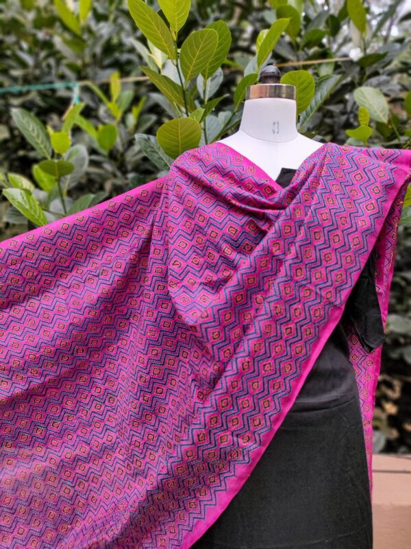 Block Kantha Dupatta - Image 2