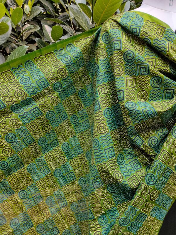 Block Kantha Dupatta - Image 3