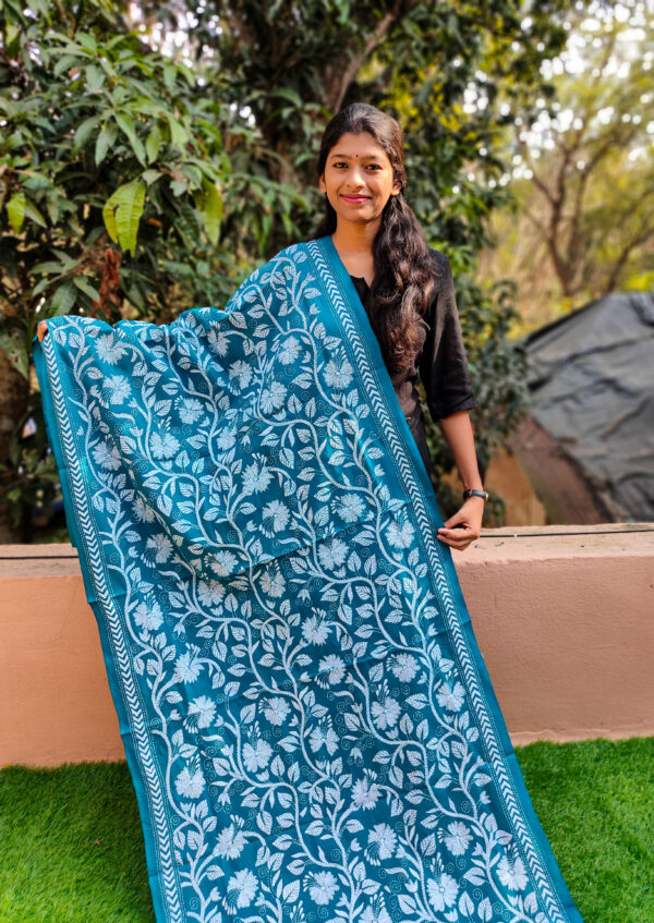 Kantha Dupatta - Image 2