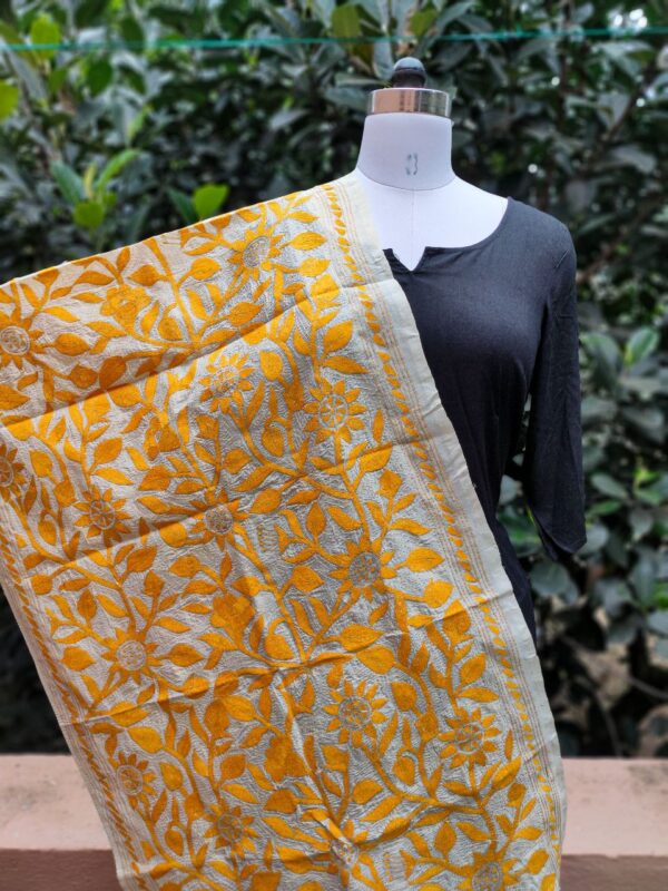 Nakshi Kantha Stole - Image 4