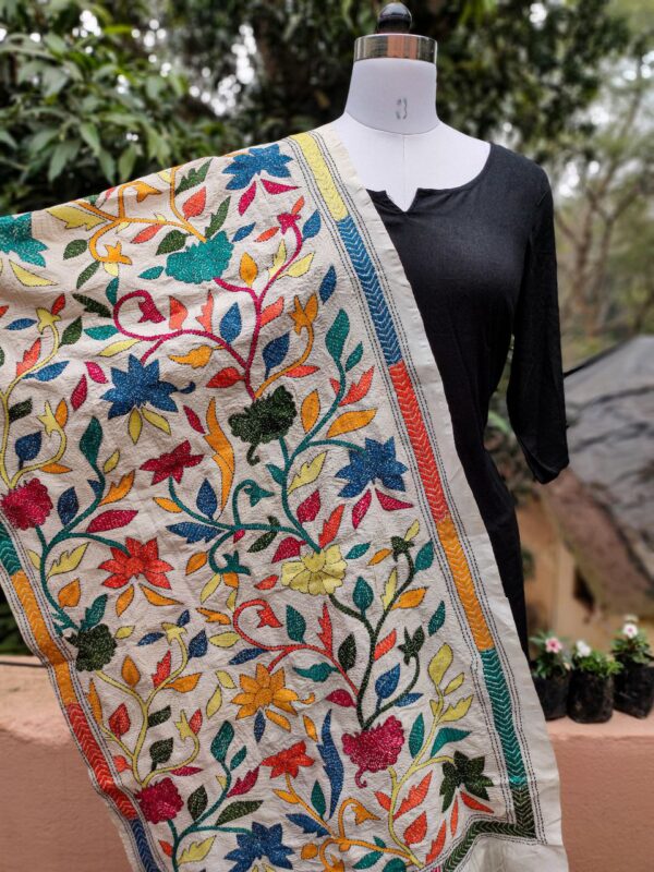 Nakshi Kantha Stole - Image 4