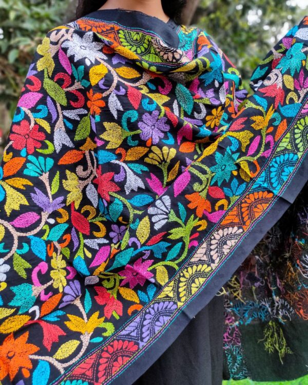 Kantha Dupatta