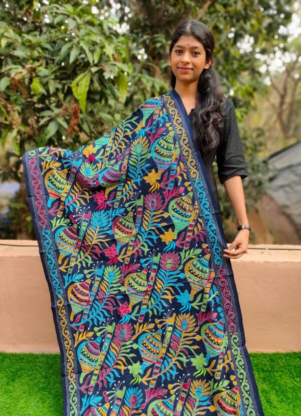 Kantha Dupatta - Image 2