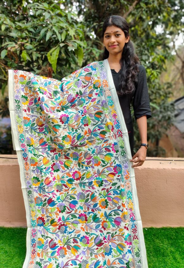 Kantha Dupatta - Image 2