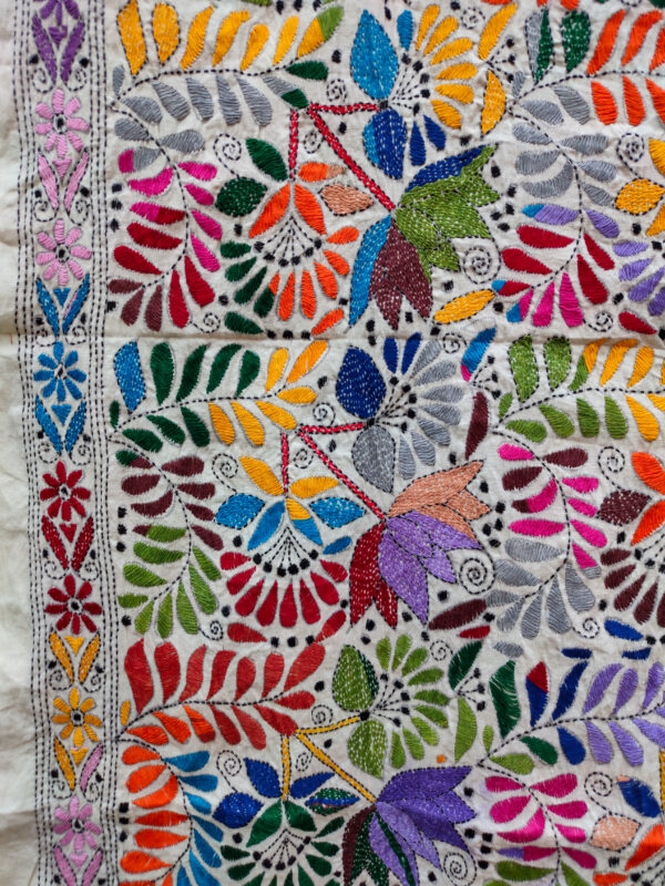 Kantha Dupatta - Image 3