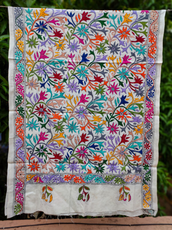 Kantha Dupatta - Image 4