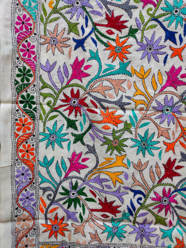 Kantha Dupatta - Image 3