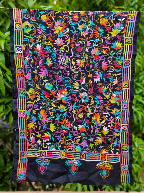 Kantha Dupatta - Image 5