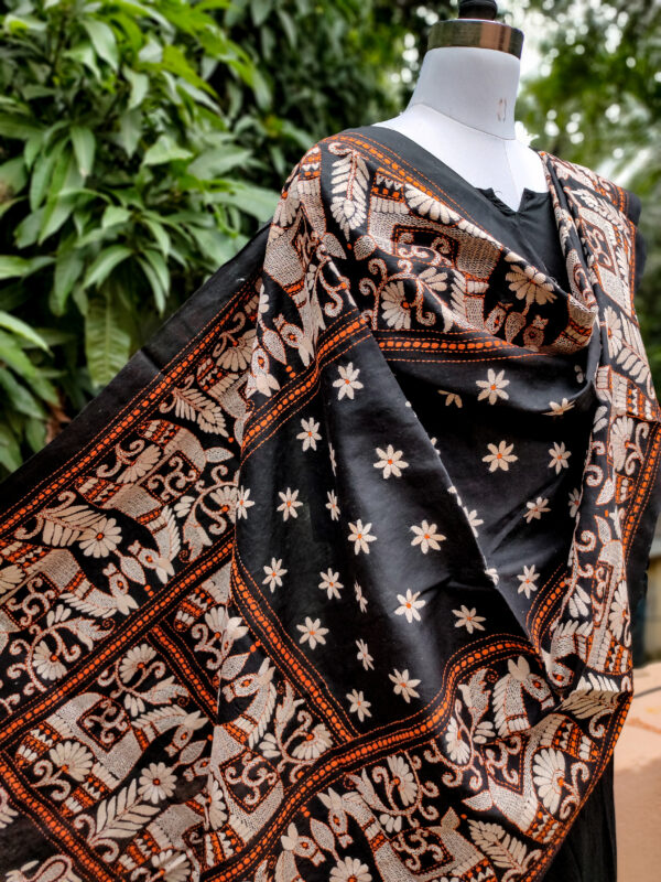 Kantha Dupatta - Image 2