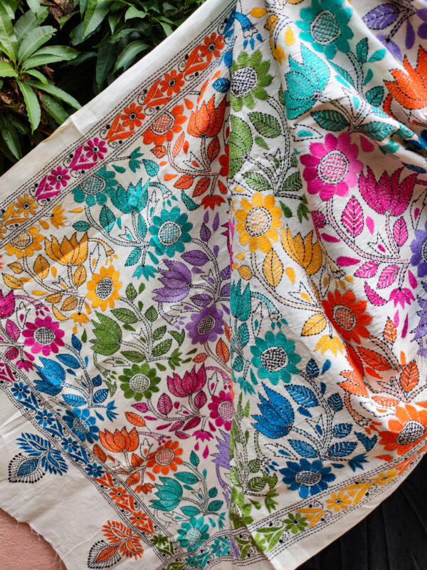 Kantha Dupatta - Image 3