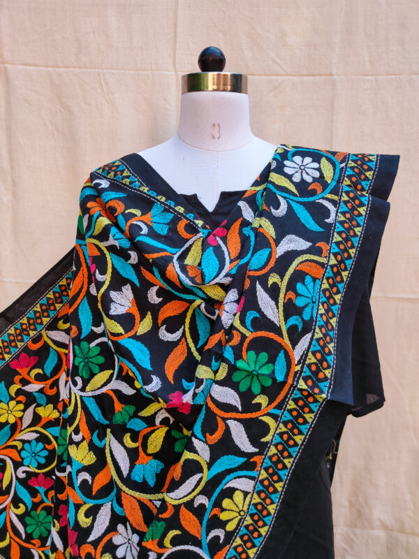 Kantha Dupatta