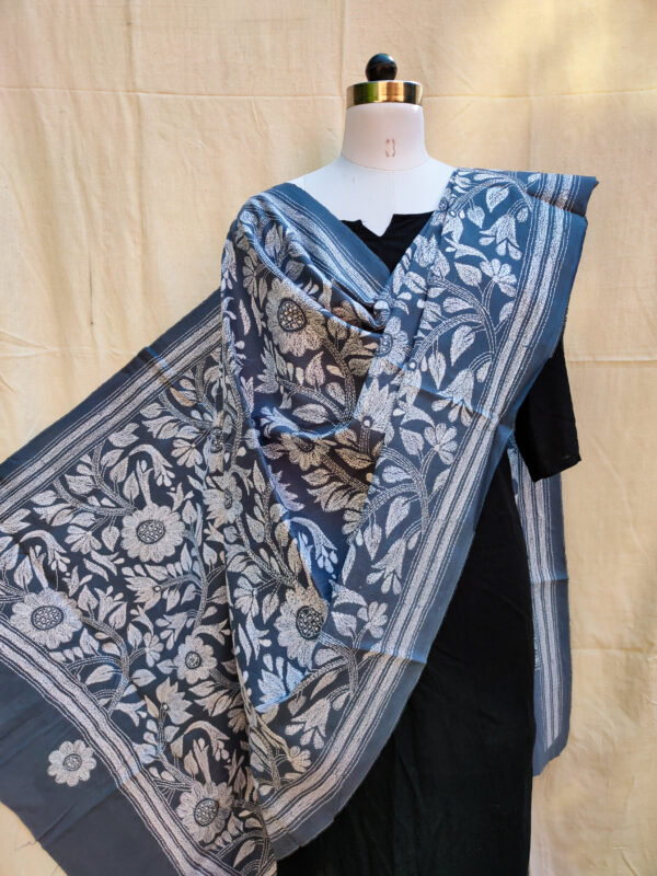 Kantha Dupatta - Image 3
