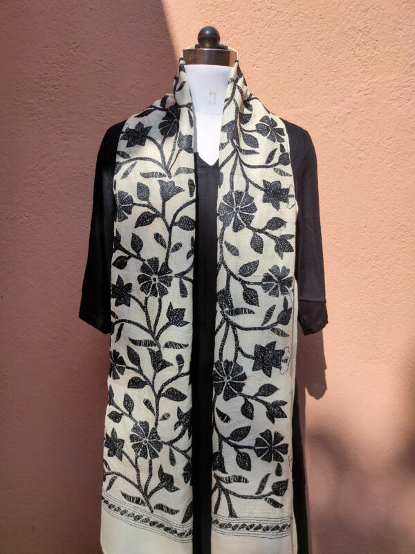 Nakshi Kantha Stole - Image 2